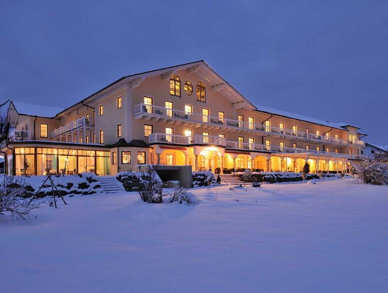 Wellness Natur Resort Gut Edermann Teisendorf Exterior photo